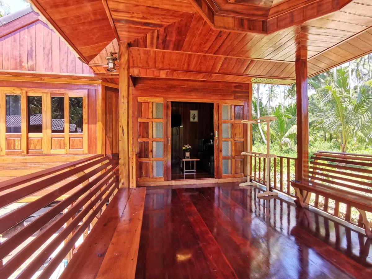Walk In Homestay Ko Kut Kültér fotó