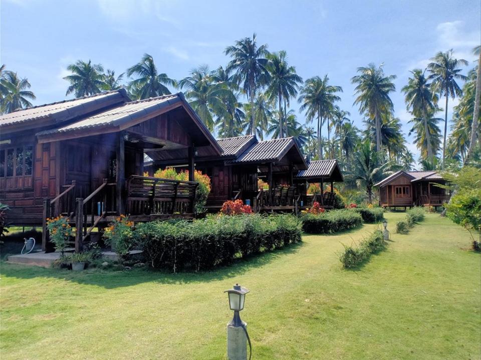Walk In Homestay Ko Kut Kültér fotó